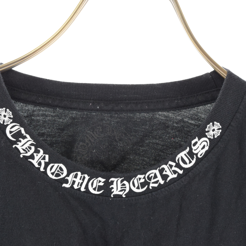 CHROME HEARTS(クロムハーツ) バックスクロールラベルプリントネックロゴ半袖Tシャツ ブラック【7223J040008】